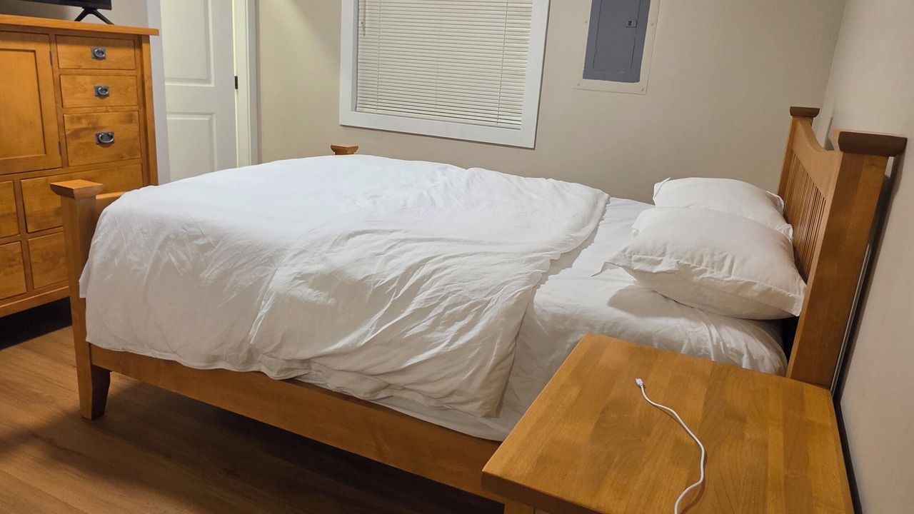 Photo of Bedroom in Sunshine Valley