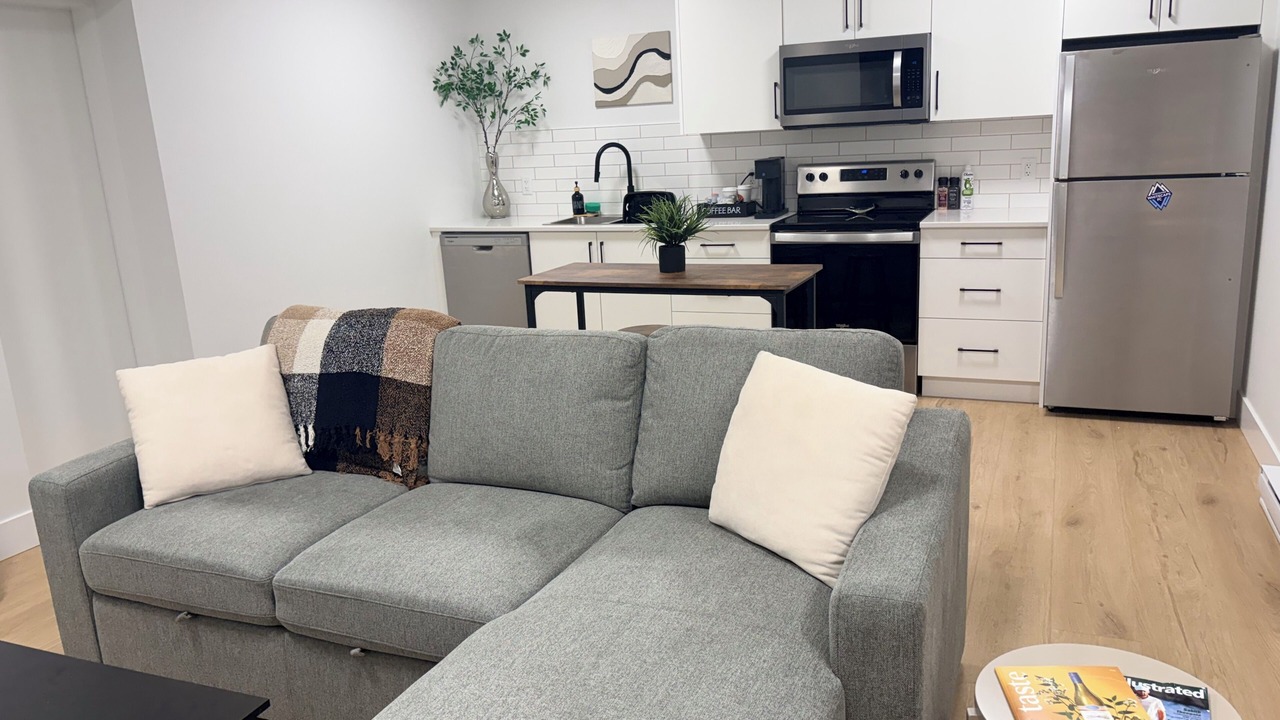 Photo of Livingroom in Central Okanagan