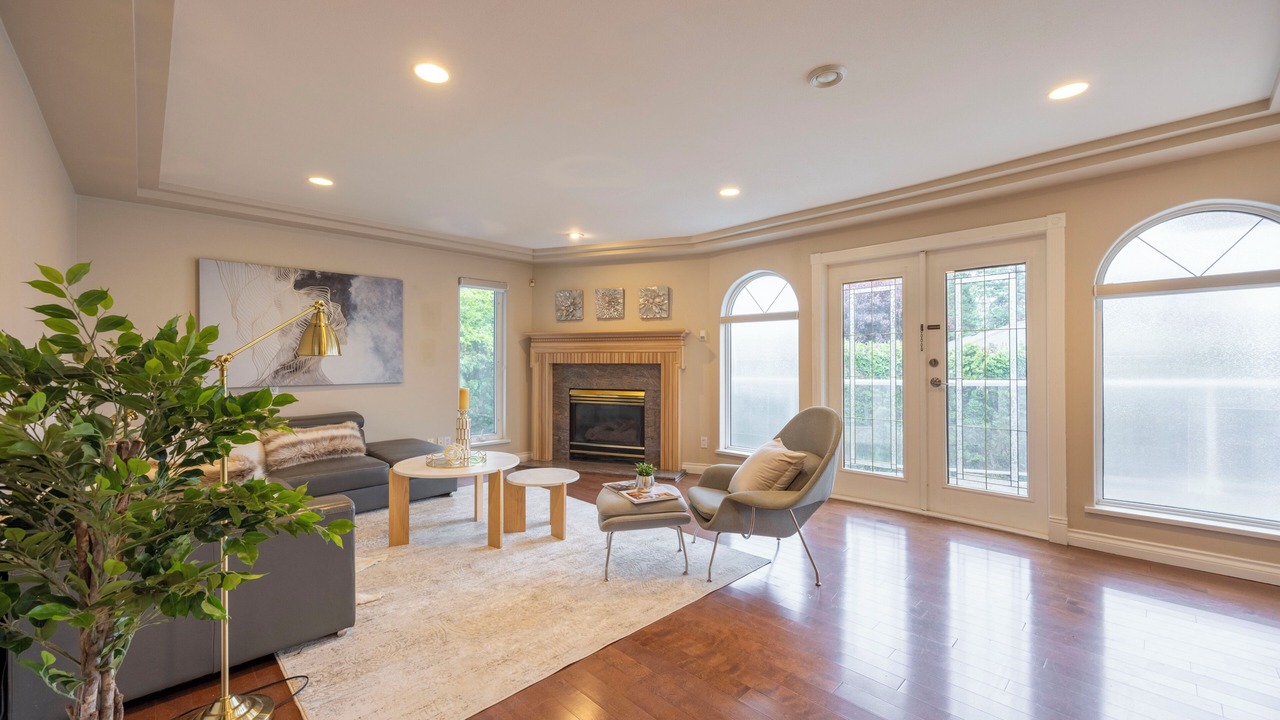 Photo of Livingroom in Burnaby