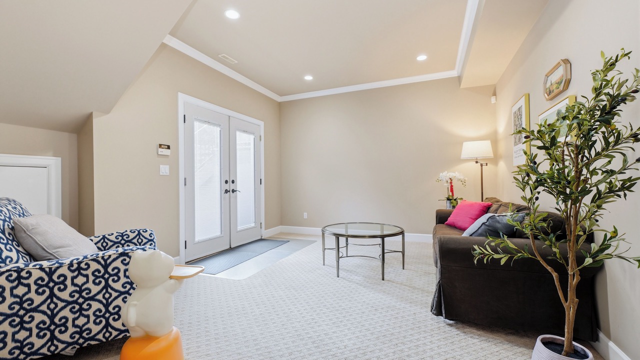 Photo of Livingroom in Surrey