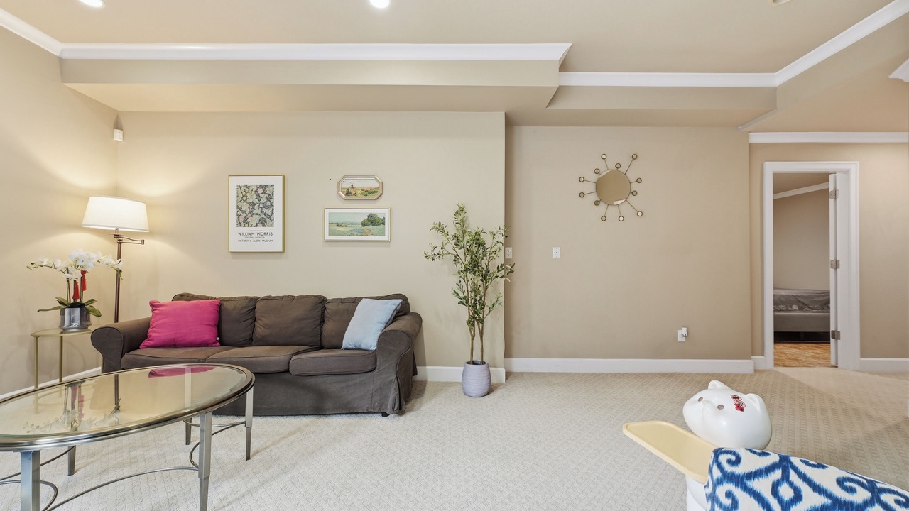 Photo of Livingroom in Surrey