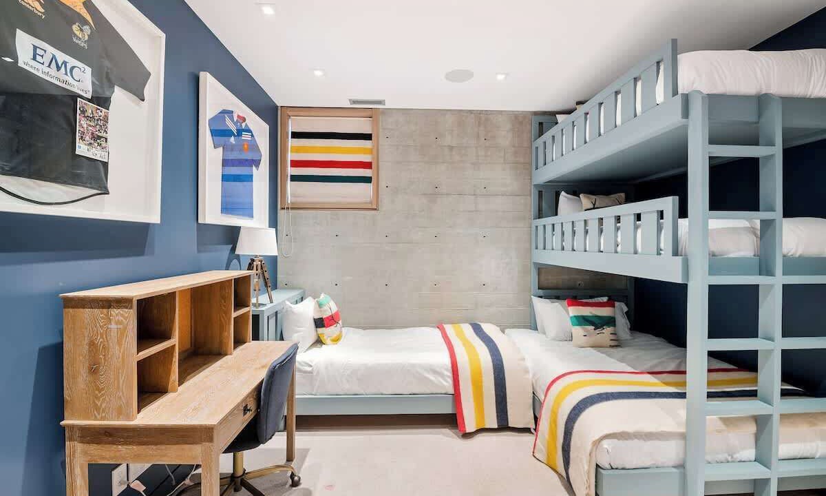 Photo of Bedroom in Whistler Creekside