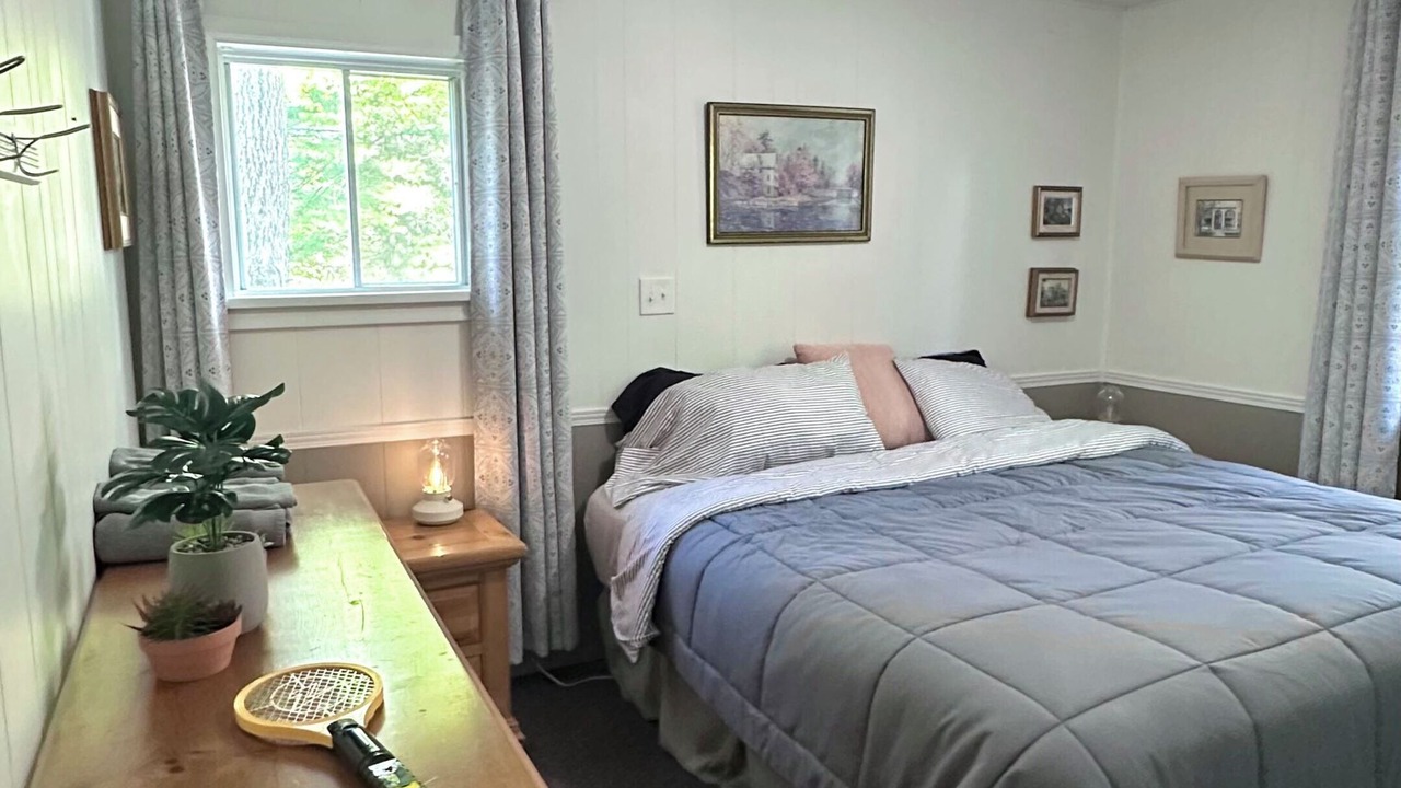 Photo of Bedroom in Tay Valley