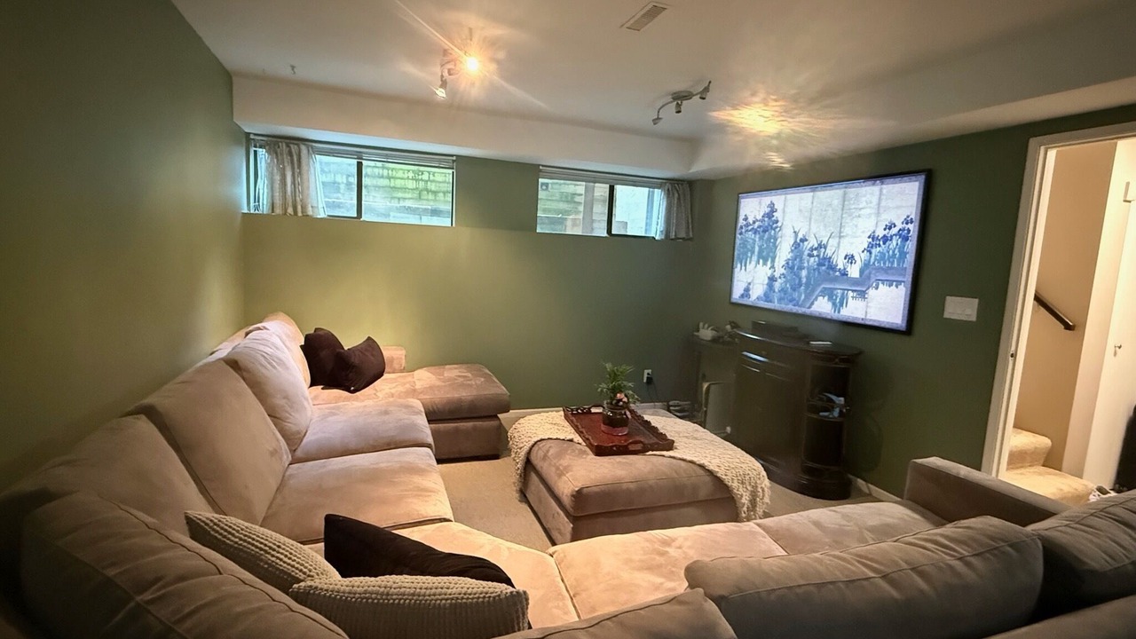 Photo of Livingroom in Canyon Heights