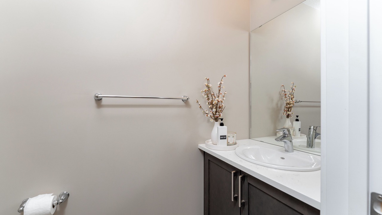 Photo of Bathroom in Leduc