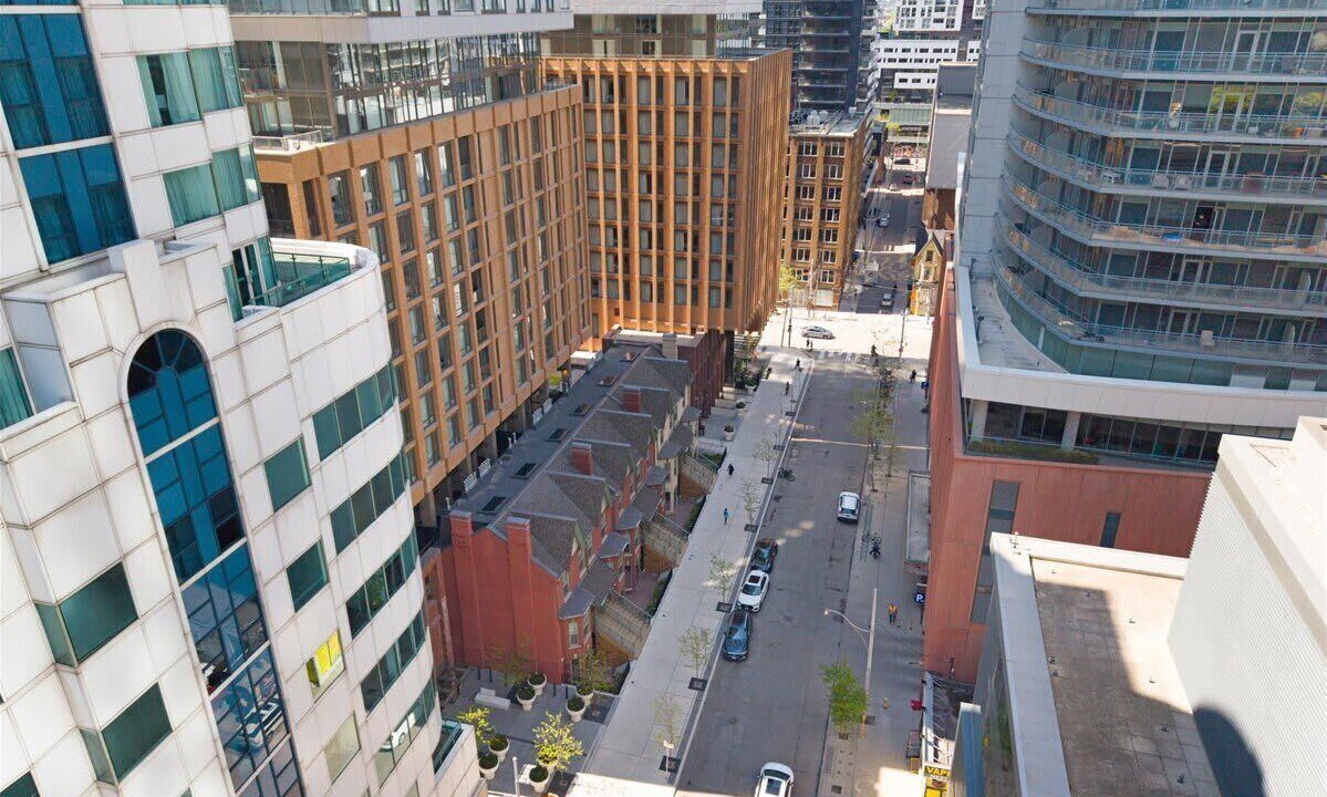 Photo of Others in Toronto Entertainment District