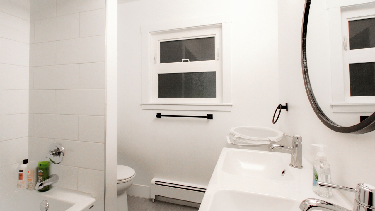 Photo of Bathroom in Delta