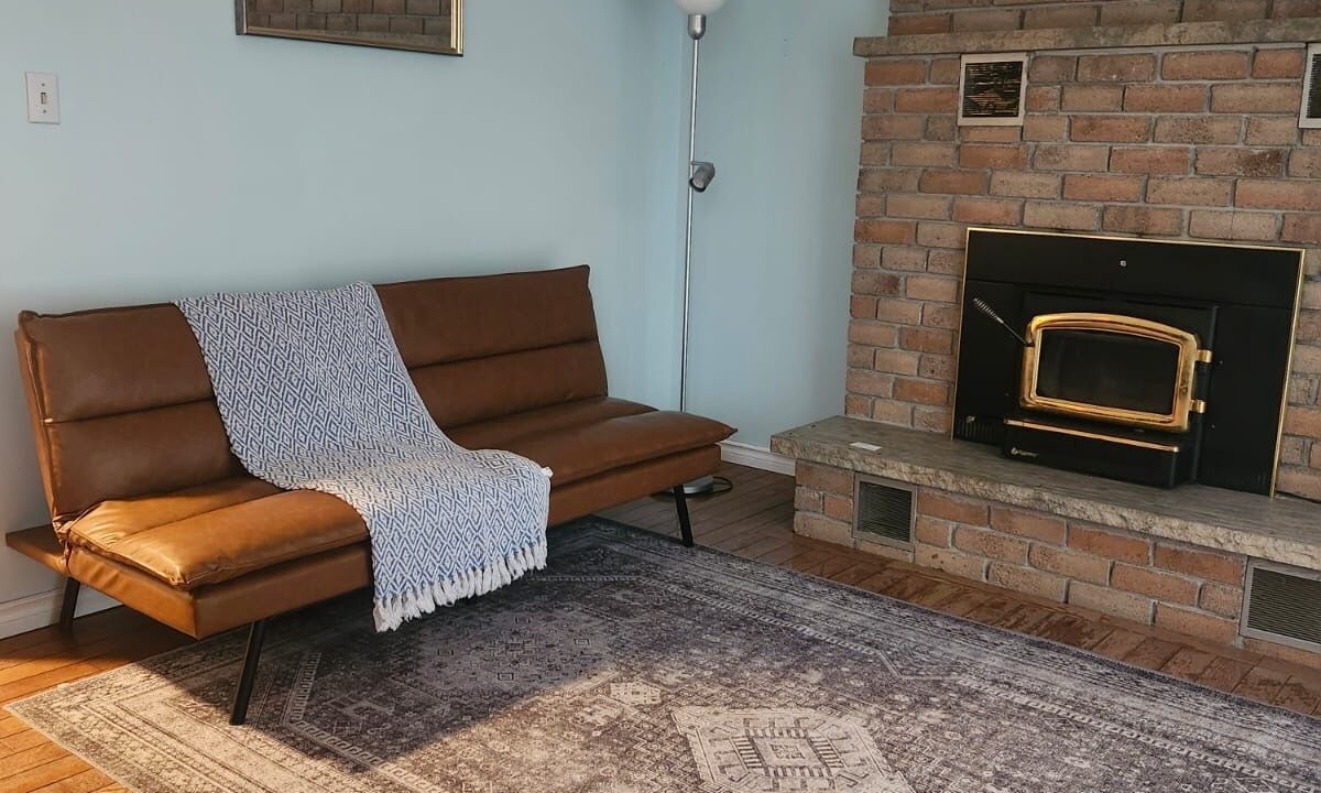 Photo of Livingroom in Belleville