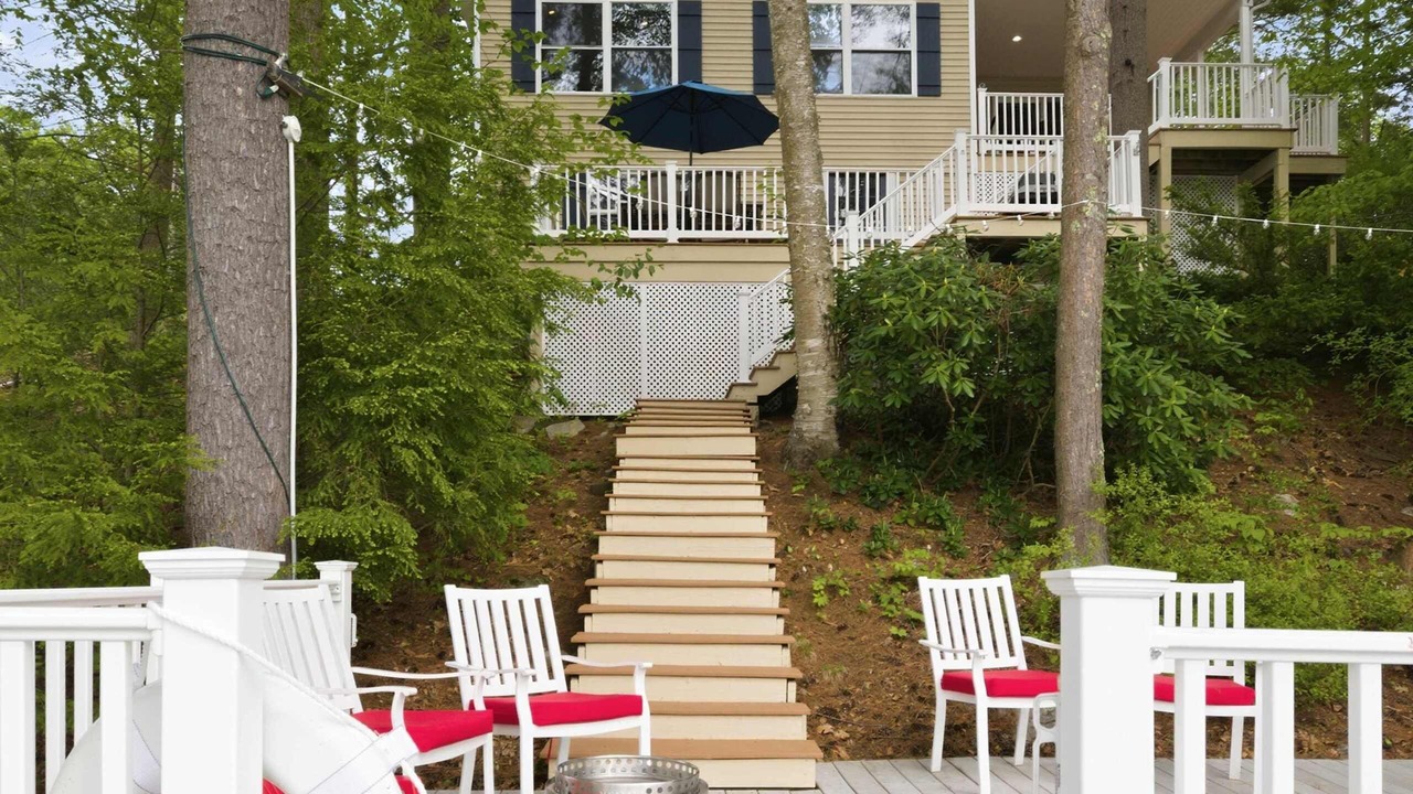 Photo of Outdoor in Ward Hill