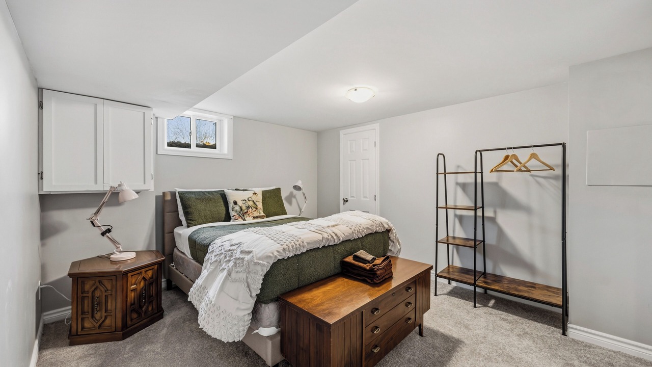 Photo of Bedroom in Sarnia
