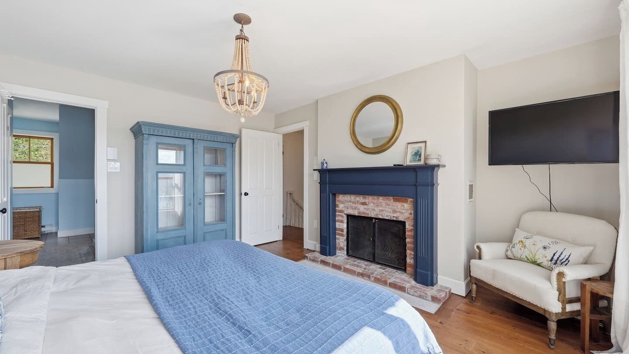 Photo of Bedroom in Todds Island