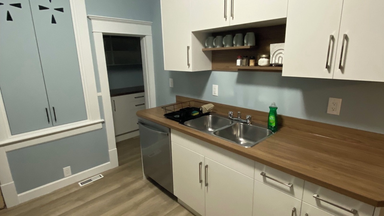Photo of Kitchen in South Lethbridge