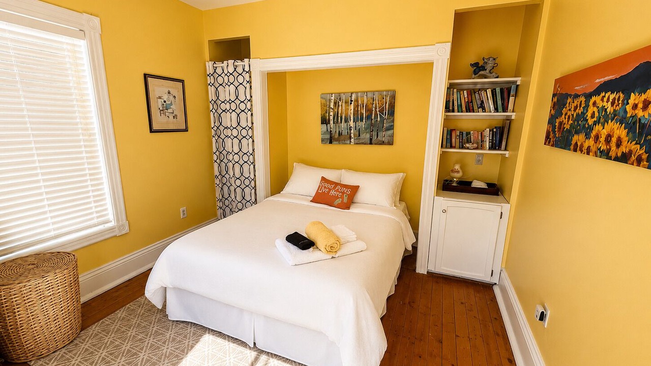 Photo of Bedroom in Blooming Point