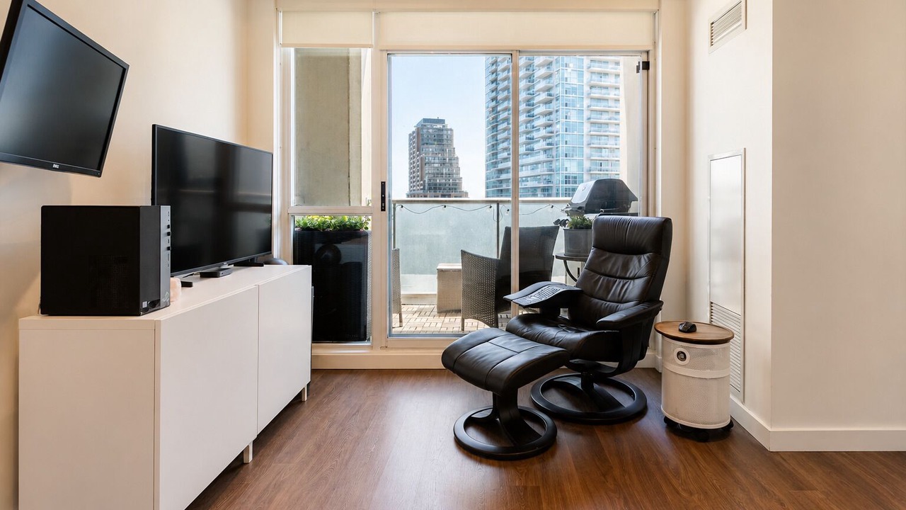 Photo of Livingroom in King West Village
