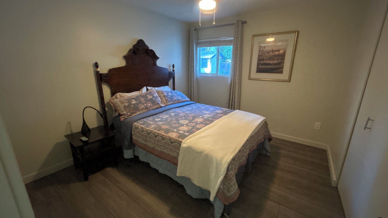 Photo of Bedroom in Sooke
