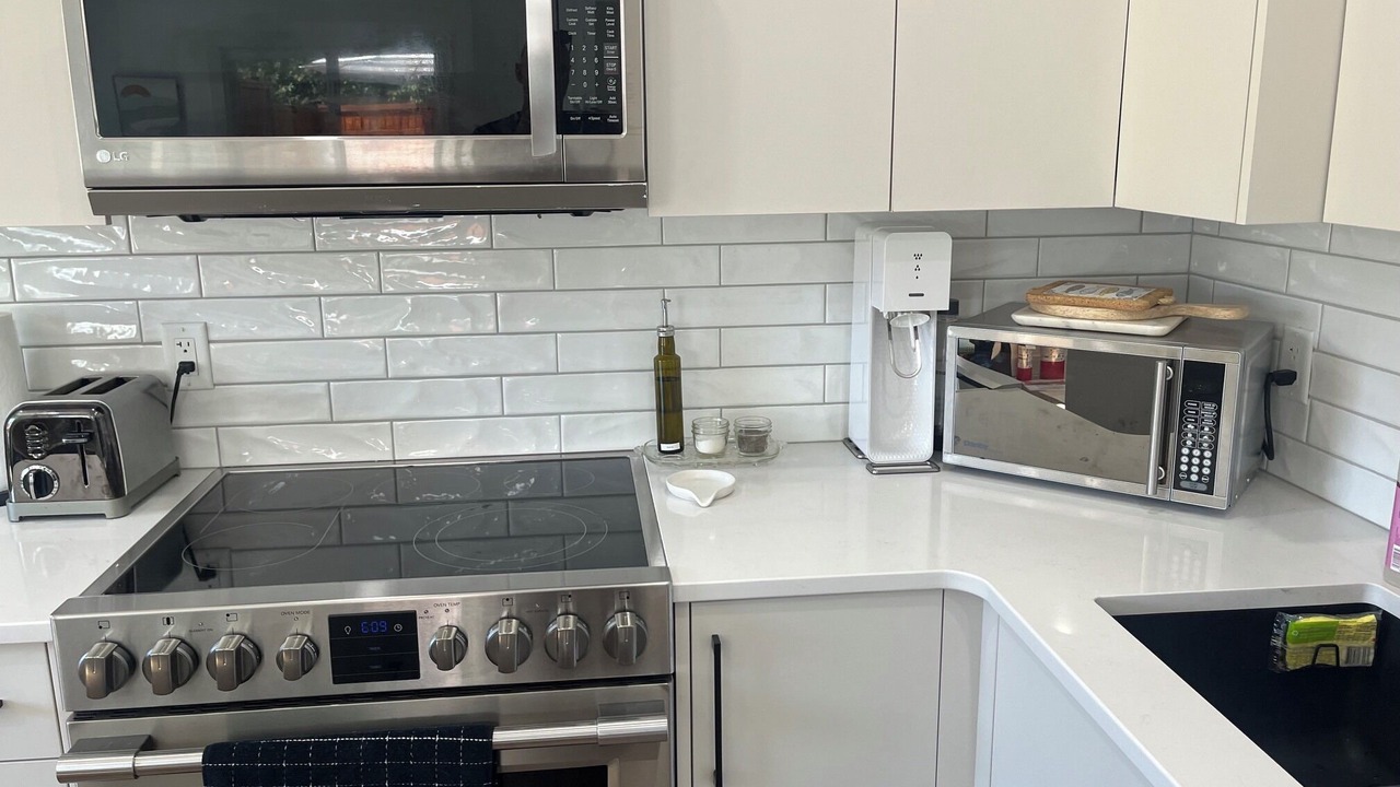 Photo of Kitchen in Okanagan-Similkameen