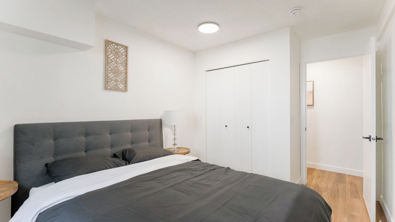 Photo of Bedroom in Crescent Heights