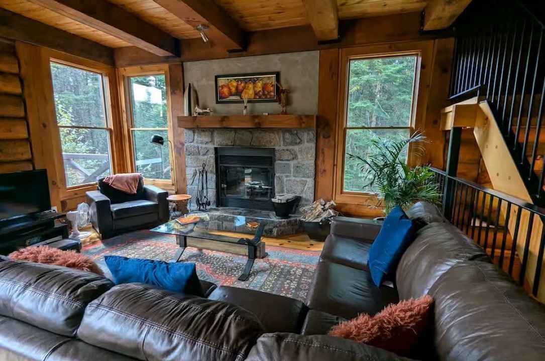 Photo of Livingroom in Lac Superieur Village