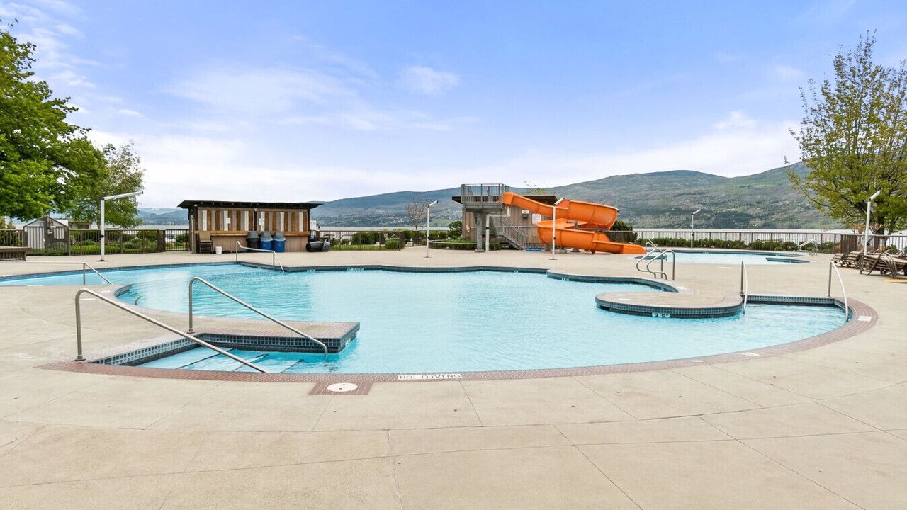 Photo of Outdoor in Westbank