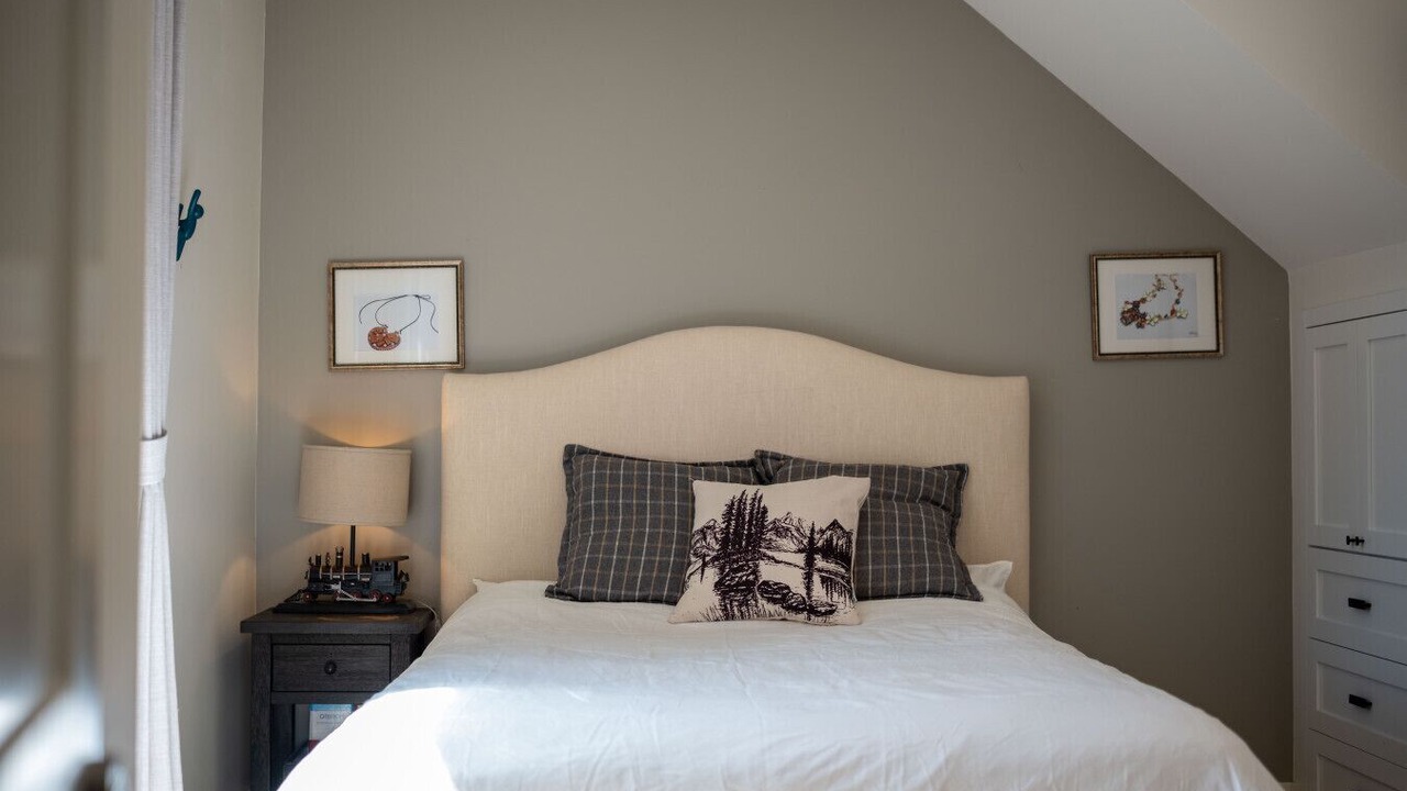 Photo of Bedroom in Dunbar