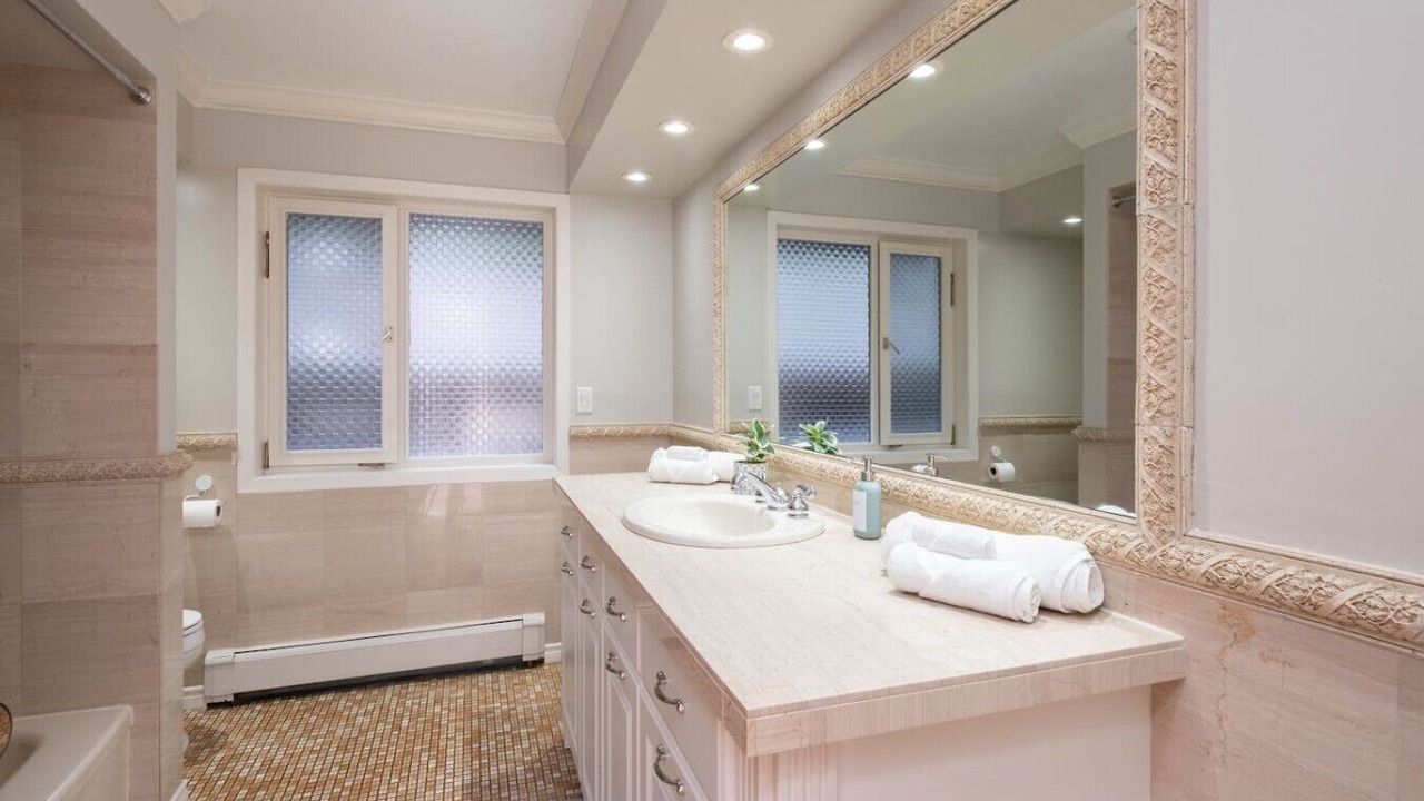 Photo of Bathroom in Caulfeild