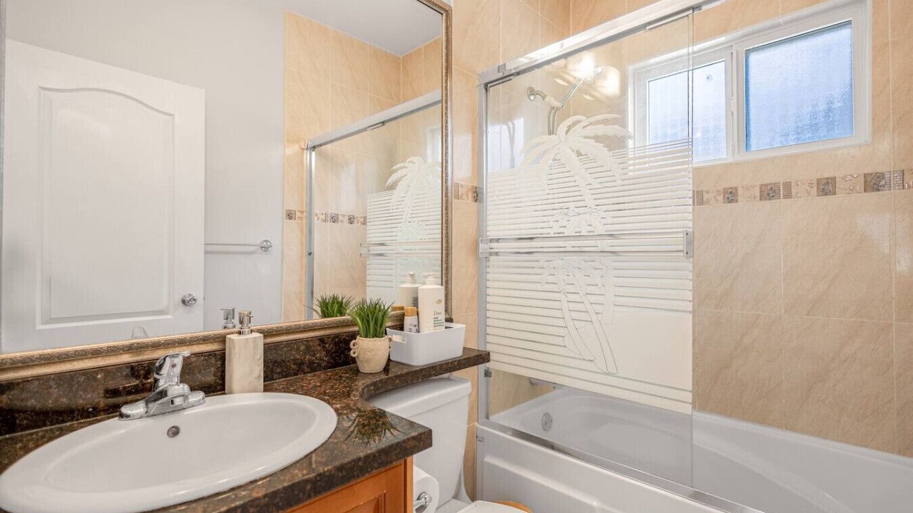 Photo of Bathroom in Renfrew-Collingwood