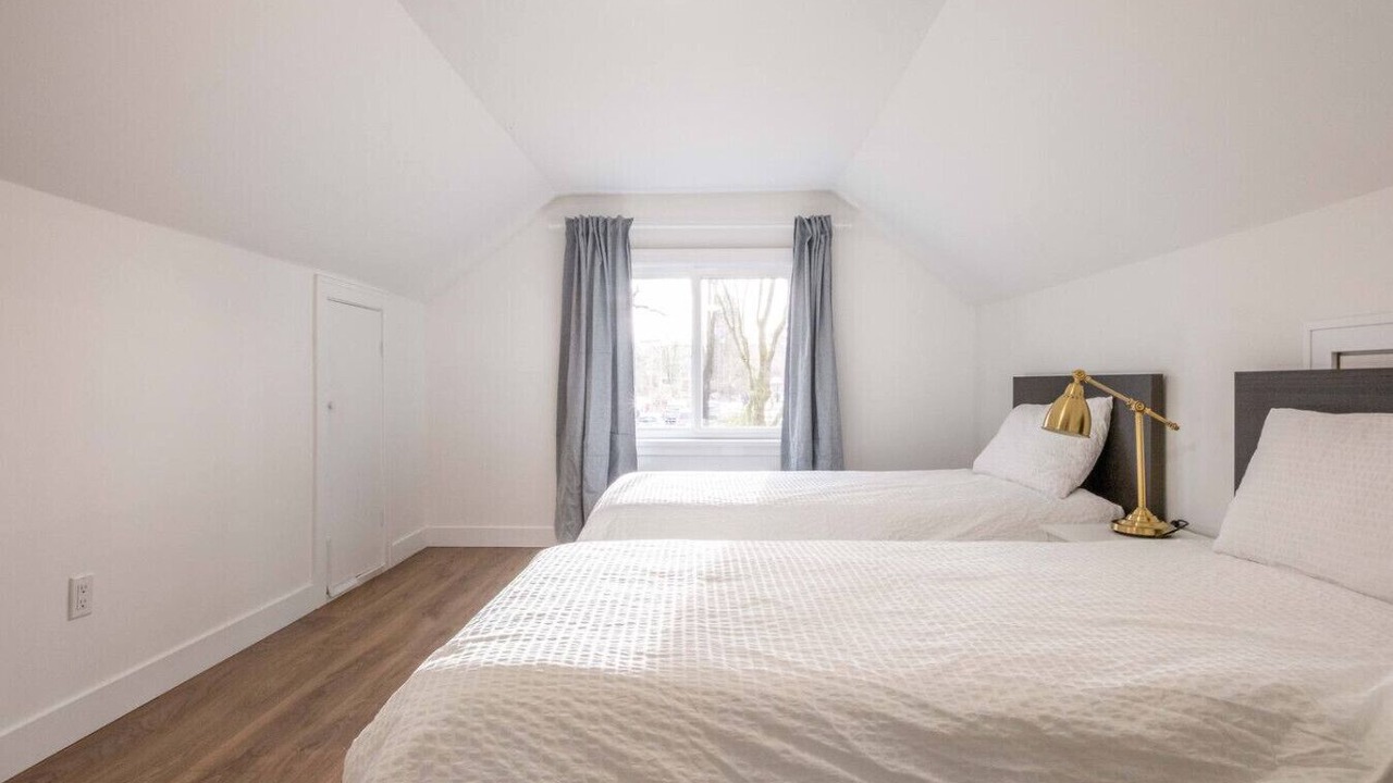 Photo of Bedroom in Dunbar