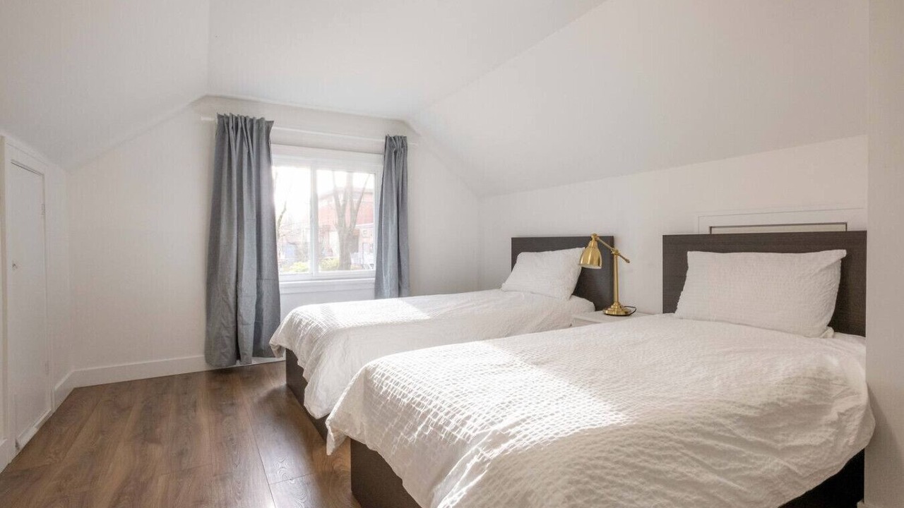 Photo of Bedroom in Dunbar