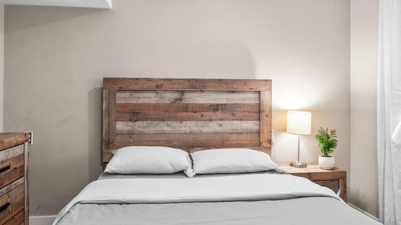 Photo of Bedroom in Crescent Beach