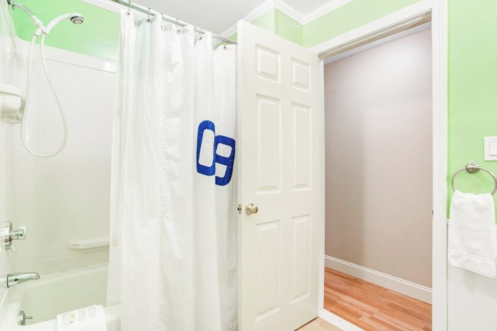 Photo of Bathroom in Seal Cove
