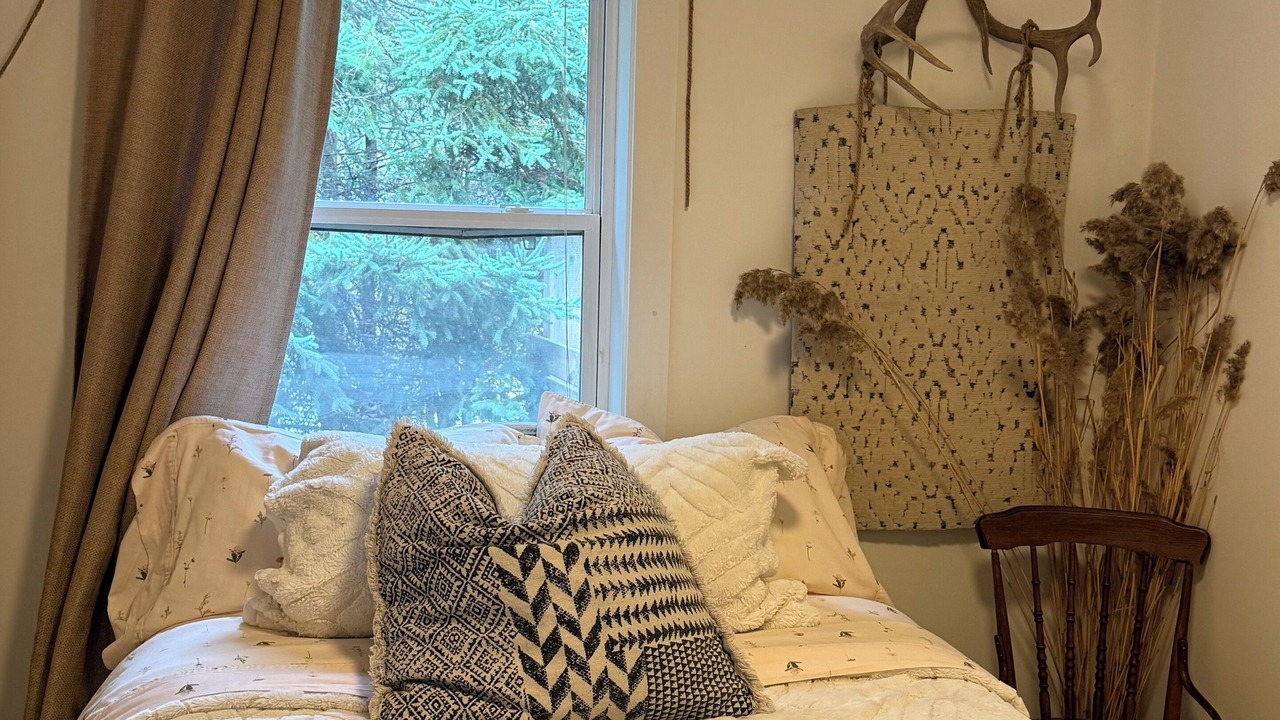 Photo of Bedroom in Halifax County
