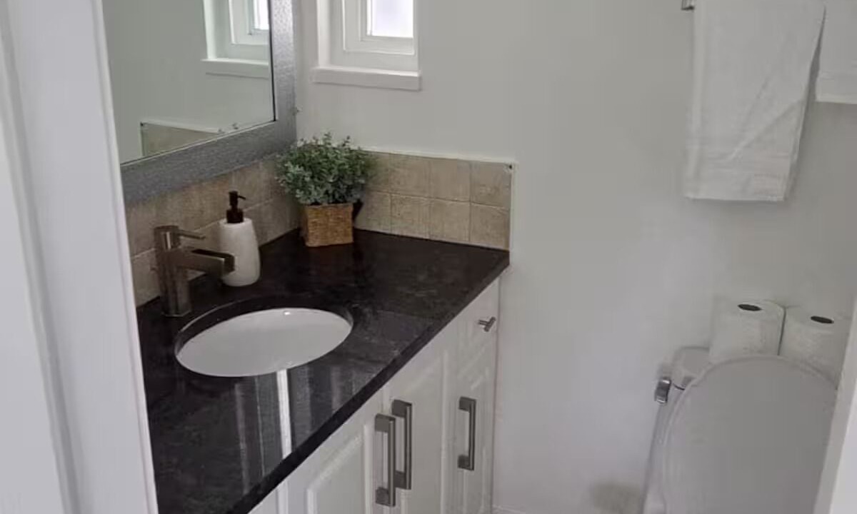 Photo of Bathroom in Delta