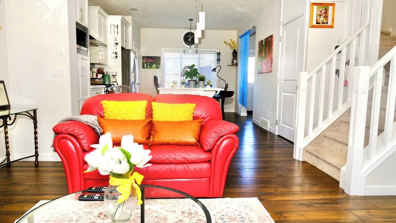 Photo of Livingroom in Southeast Calgary