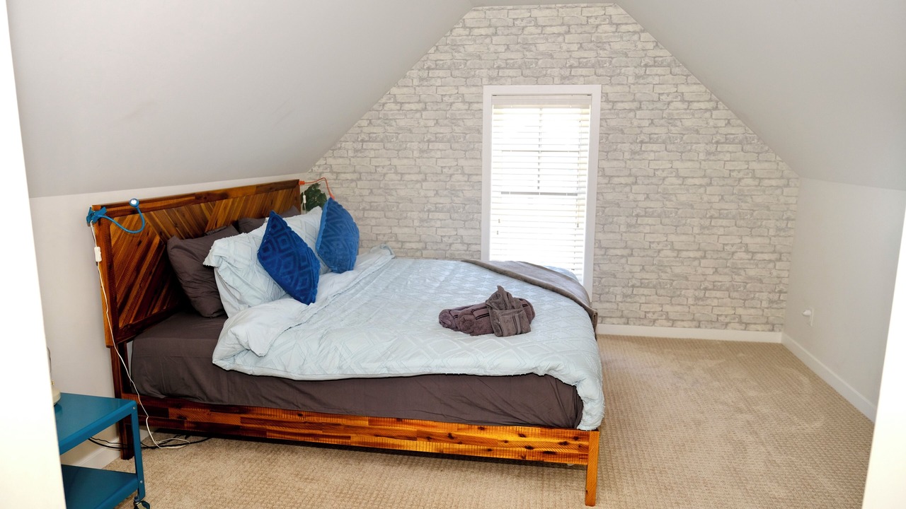 Photo of Bedroom in Southeast Calgary