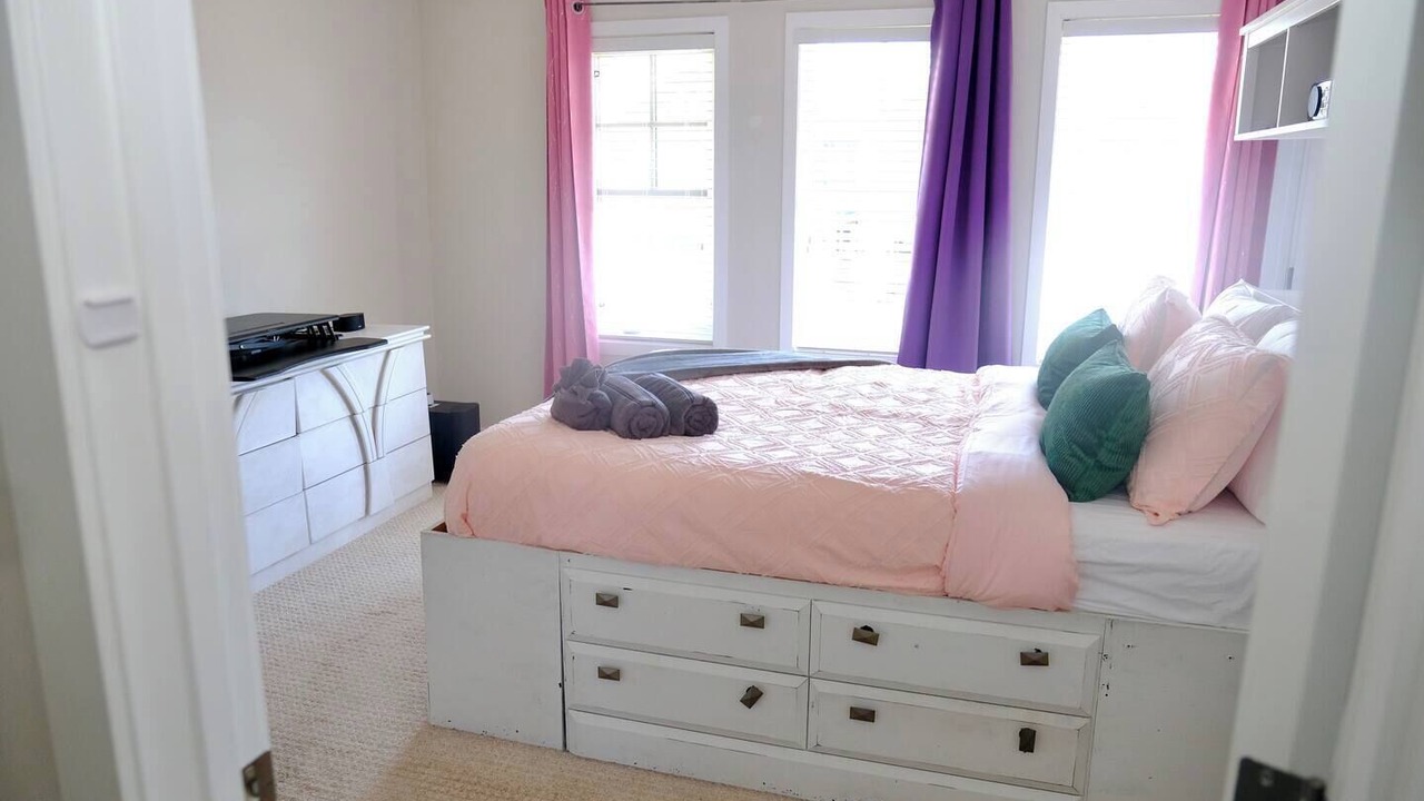 Photo of Bedroom in Southeast Calgary