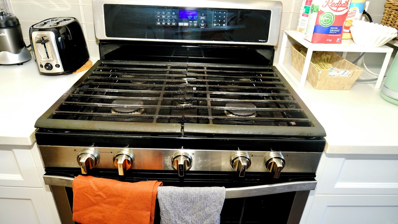 Photo of Kitchen in Southeast Calgary