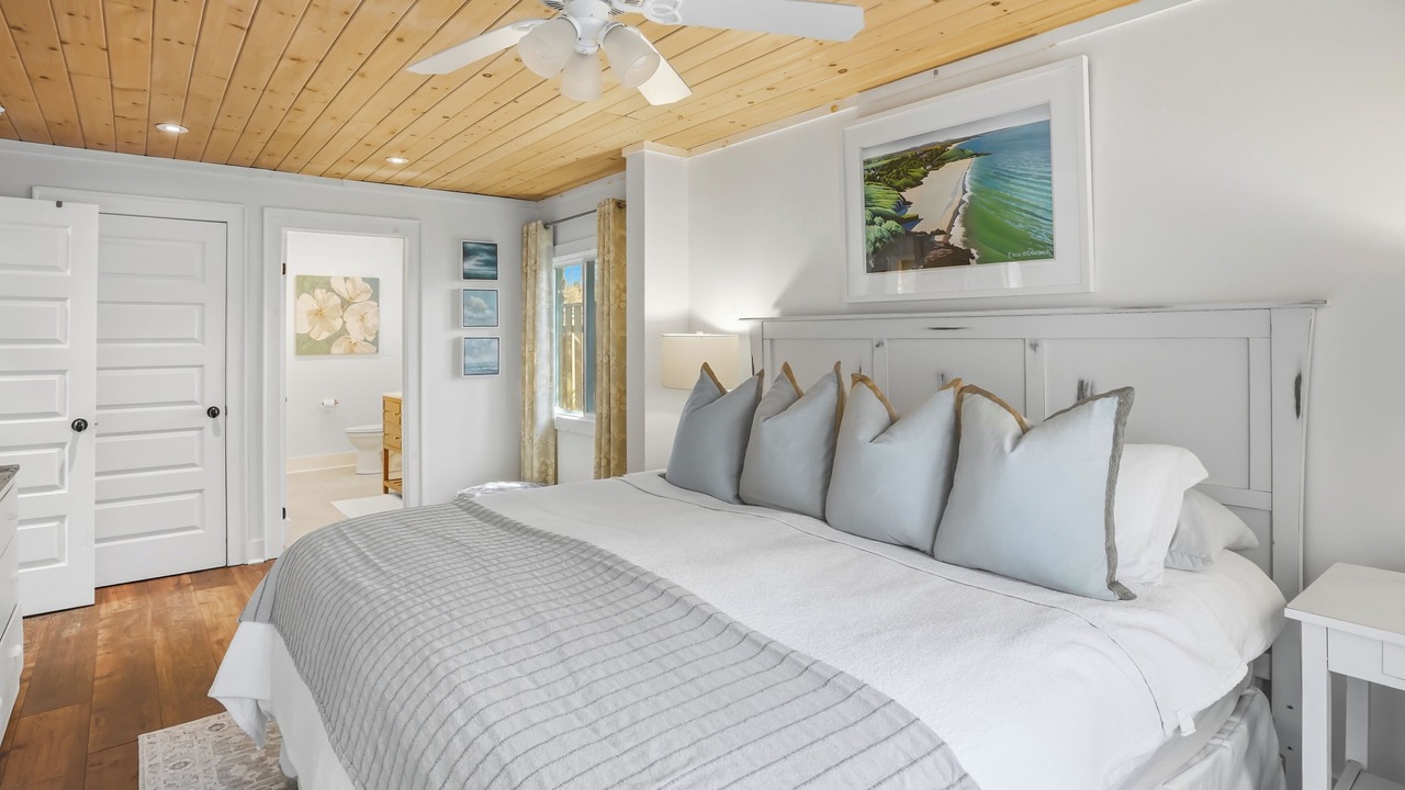 Photo of Bedroom in Historic Old Town
