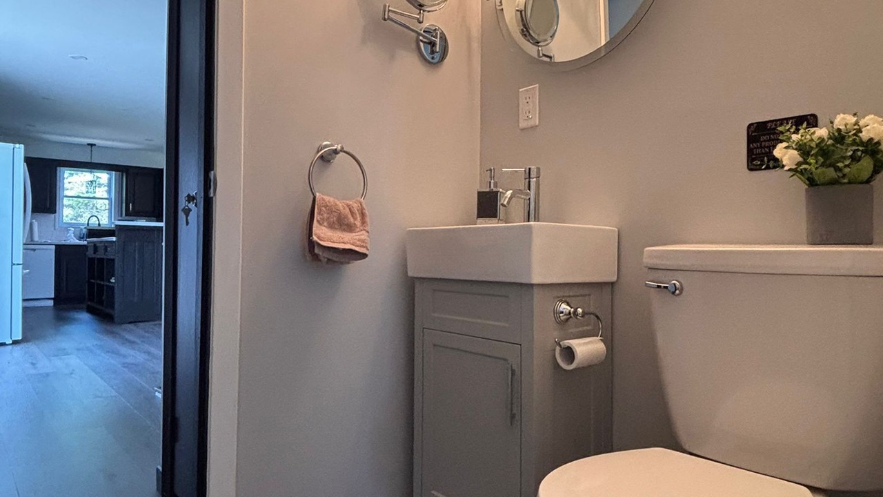 Photo of Bathroom in Wiarton