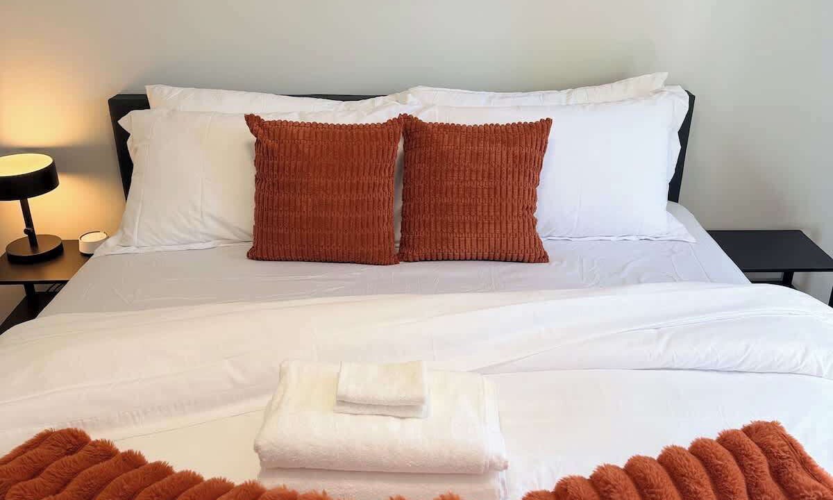 Photo of Bedroom in Radisson Heights - Albert Park