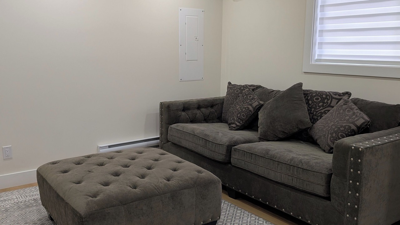 Photo of Livingroom in Surrey
