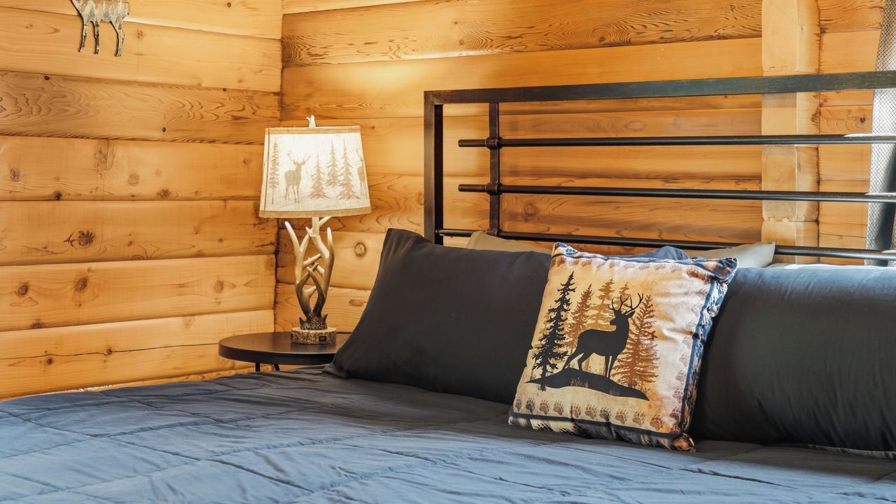 Photo of Bedroom in Central Alberta
