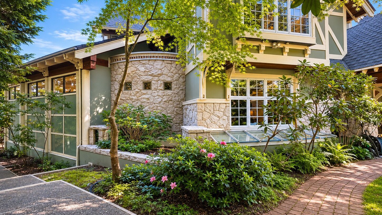 Photo of Outdoor in Shaughnessy