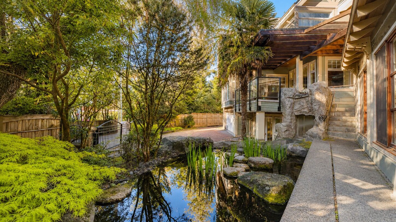 Photo of Outdoor in Shaughnessy
