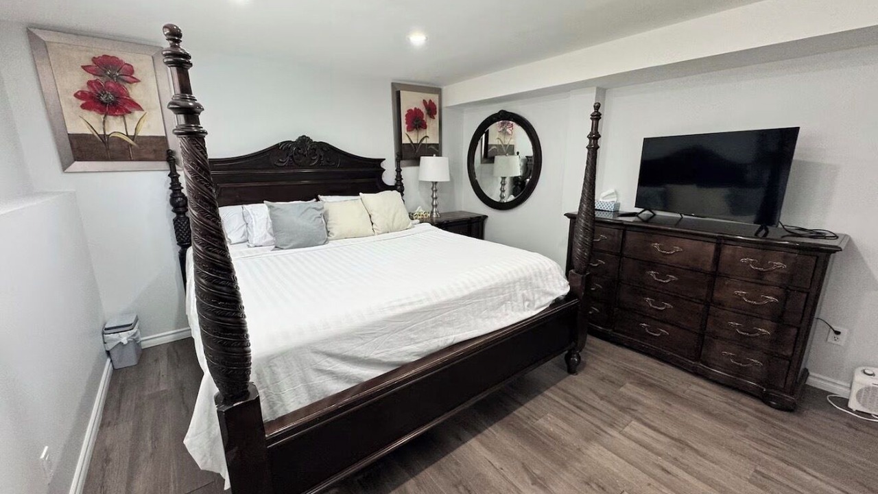 Photo of Bedroom in Chapel Hill South