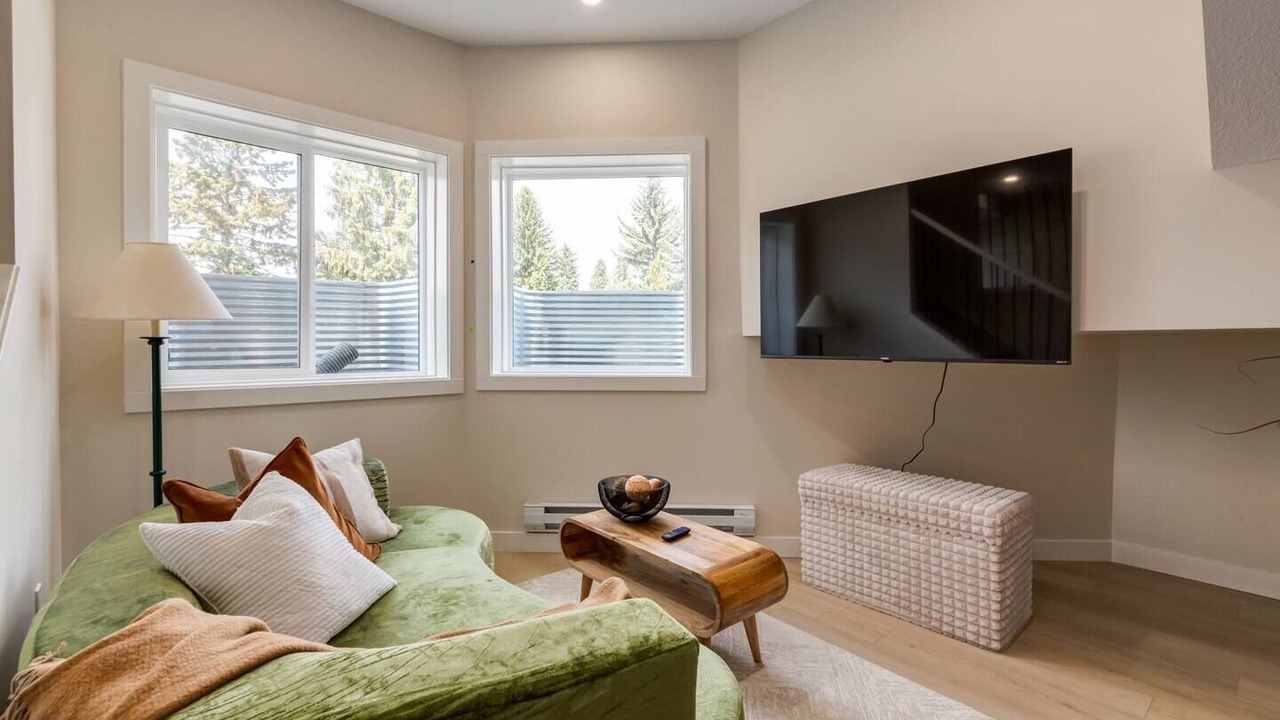 Photo of Livingroom in Southwest Calgary