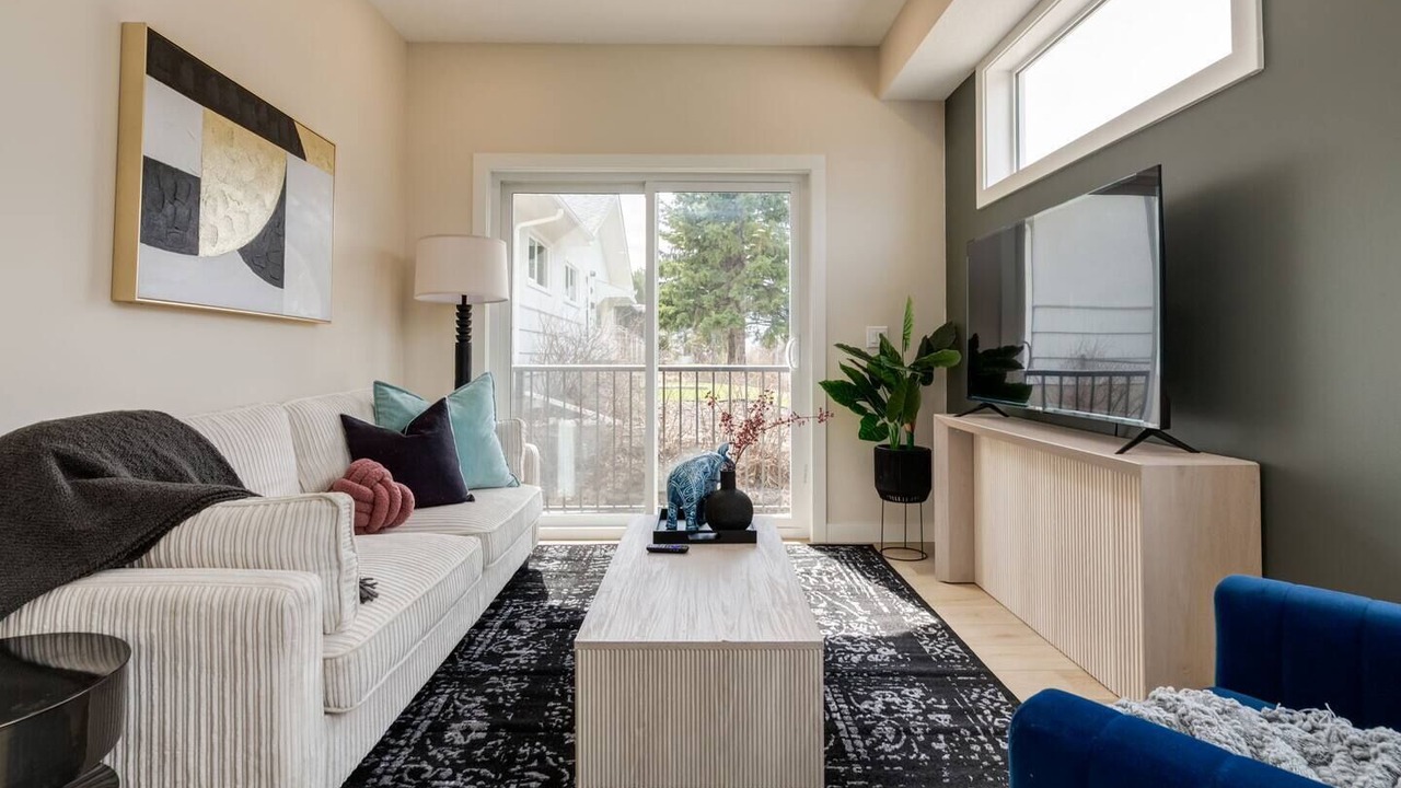 Photo of Livingroom in Southwest Calgary