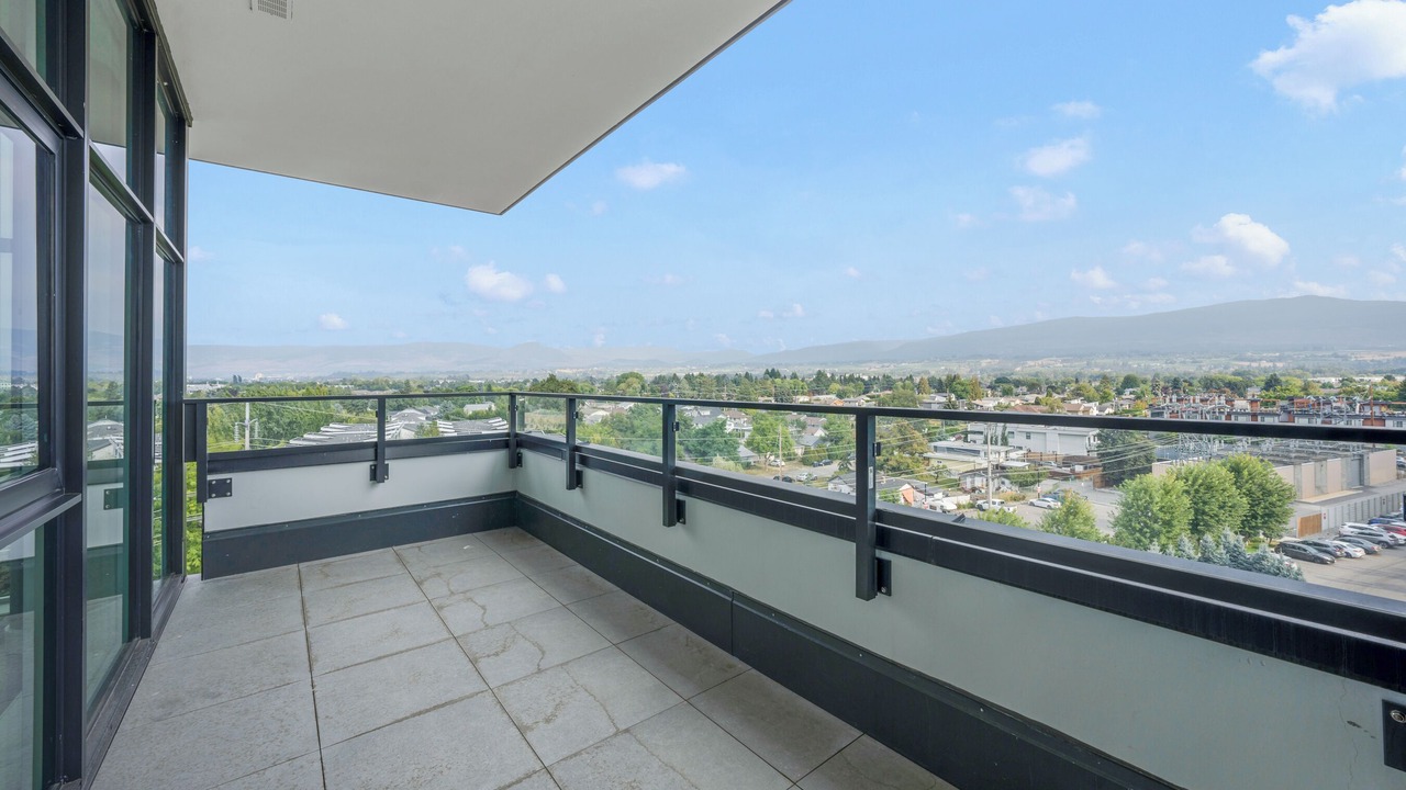 Photo of Patio Balcony in South Pandosy