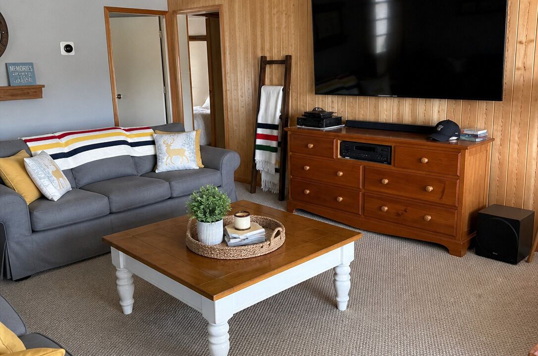 Photo of Livingroom in Perry