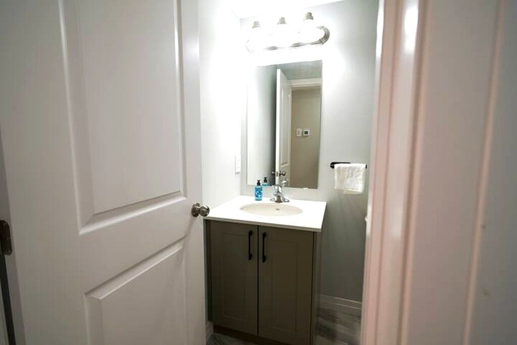 Photo of Bathroom in Doon South
