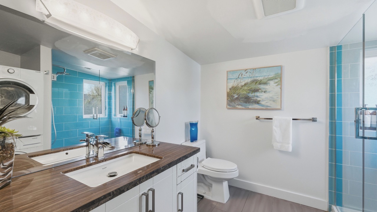 Photo of Bathroom in Grandview-Woodland